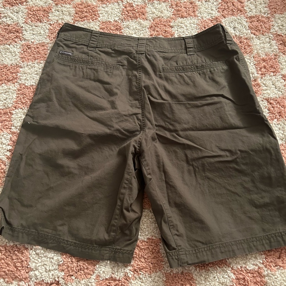 Columbia omnishade brown shorts - Picture 4 of 4